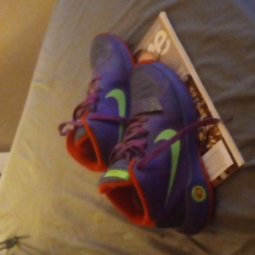 Girl sneakers